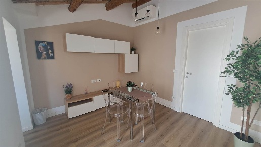 Foto Appartamento a Jesi Centro Storico di 45 m² con 3 locali in vendita