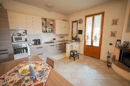 Foto Appartamento in VIA DOGAIA, Serravalle Pistoiese di 90 m² con 4 locali