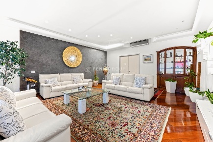 Foto Appartamento in Via Edmondo De Amicis 44, Milano Sant'Ambrogio
