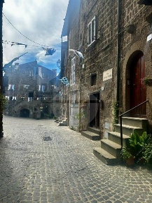 Foto Appartamento in Via Tre Cannelle, Ronciglione di 66 m² con 2 locali