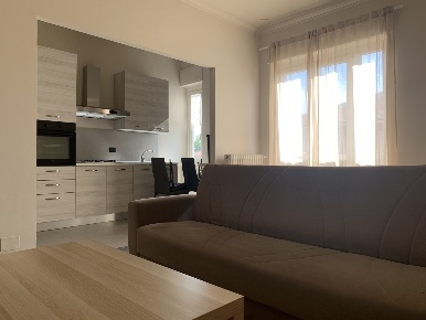 Foto Appartamento in Via Galileo Ferraris 9, Cherasco Centro di 67 m²