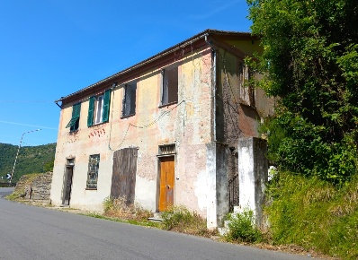 Foto Appartamento a Uscio di 86 m² con 6 locali in vendita