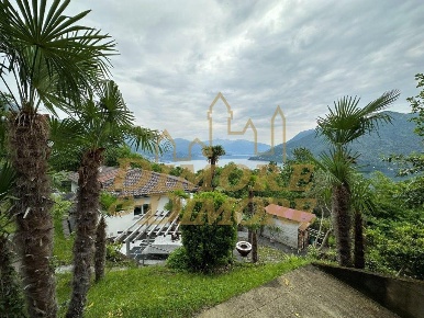 Foto Villa unifamiliare a Cannobio Sant'agata di 172 m² con 8 locali