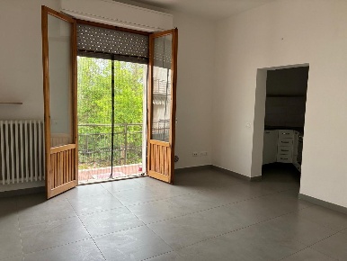 Foto Appartamento a Poggibonsi Centro di 80 m² con 3 locali in vendita