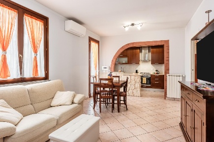 Foto Appartamento a Calcinaia Centro di 74 m² con 3 locali in vendita