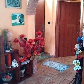 Foto Casa indipendente a Massa Castagnola di 105 m² con 5 locali in vendita