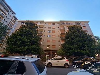 Foto Appartamento in Via Palmieri, Torino Cit Turin di 250 m² con 7 locali