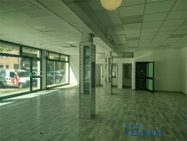 Foto Locale commerciale a Carpi di 130 m² con 1 locali in affitto