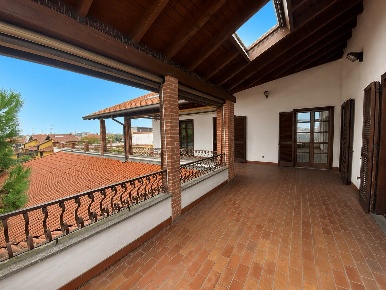 Foto Appartamento a Vigevano Fossana, Tigros di 399 m² con 5 locali