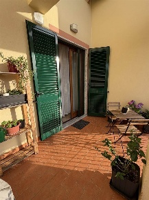 Foto Appartamento a Santo Stefano di Magra di 45 m² con 4 locali in vendita