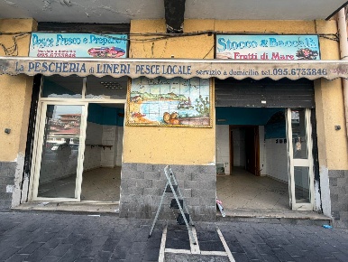 Foto Attività commerciale in Via Lenin Nicolaj 124/126, Misterbianco Centro