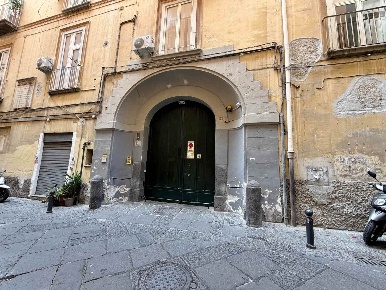 Foto Appartamento in Via Giovanni Bausan 11, Napoli Chiaia di 150 m²
