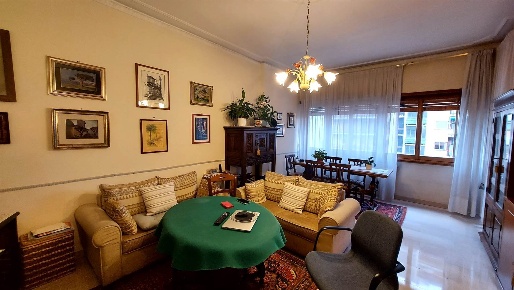 Foto Appartamento a Firenze Novoli di 140 m² con 5 locali in vendita
