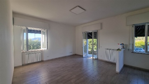 Foto Case semi ndipendenti in via rusciano, Selci Centro di 105 m²