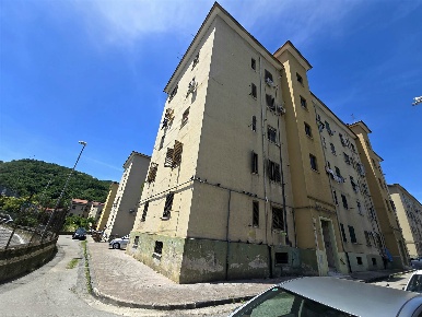 Foto Appartamento in Via Buonserzio, Salerno Fratte - Matierno di 80 m²