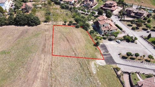 Foto Terreno edificabile a Sinalunga di 1498 m² in vendita