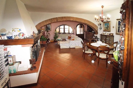 Foto Appartamento in Santa Maria a Dofana, Castelnuovo Berardenga di 126 m²