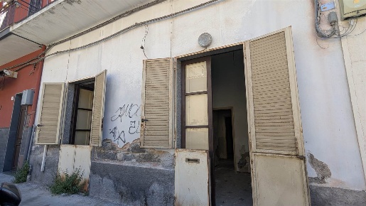 Foto Casa indipendente in VIA CROCE, Aci Catena Centro di 55 m² in vendita
