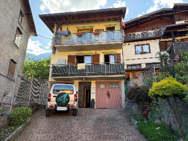 Foto Appartamento in VICOLO BELLO  1, Malonno Centro di 100 m² con 4 locali