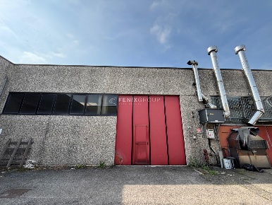 Foto Capannone industriale in Via Staffora 43, Milano Centro di 380 m²