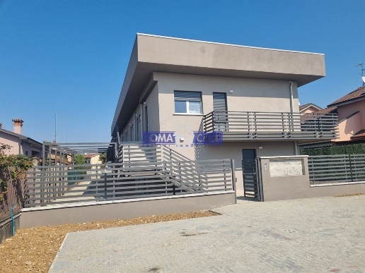 appartamento in affitto a Vimercate in zona Ruginello / Oldaniga