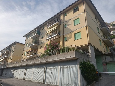 Foto Appartamento a San Fermo della Battaglia Centro di 60 m² con 2 locali
