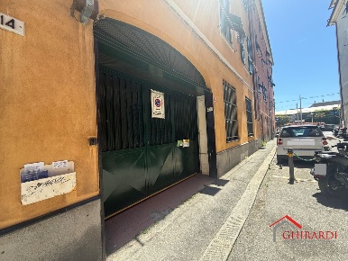 Foto Posti auto in URSONE 46R, Genova Nervi di 14 m² con 1 locali