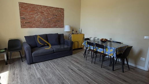 Foto Appartamento in Via Bronzino, Firenze Gavinana di 75 m² con 3 locali