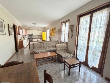 Foto Villa unifamiliare in VIA DON GAUDENZIO MARTINAZZOLI, di 212 m²
