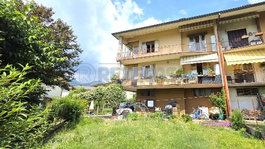 Foto Appartamento a Valdagno Centro di 90 m² con 5 locali in vendita