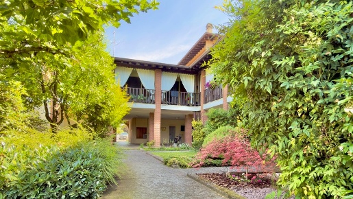 Foto Appartamento in Villaggio Tullio Cavalli 87, Gambara Centro di 112 m²