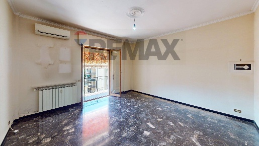 Foto Appartamento in Via Bolzaneto 26, Genova Bolzaneto di 92 m² in vendita