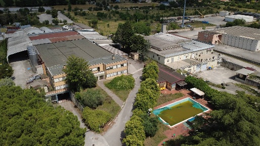Foto Capannone industriale in Zona industriale San Giacomo, Spoleto