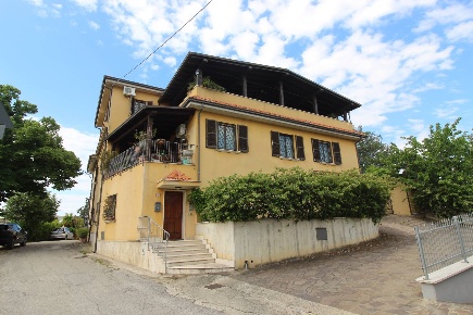Foto Villa unifamiliare in Via Vallicella 49, Colli del Tronto Centro