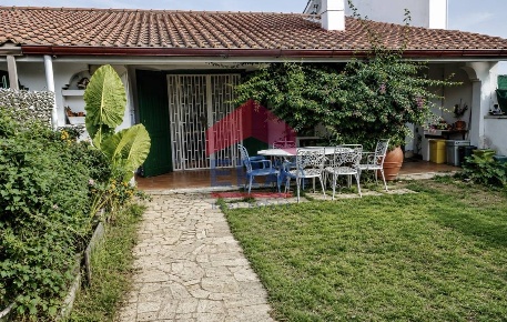 Foto Villa a schiera in viale tevere 2, Ardea di 68 m² con 3 locali