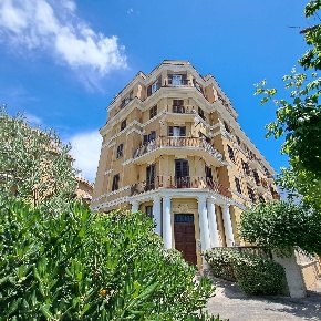 Foto Appartamento in Viale Del Lido 46, Roma Ostia Levante di 115 m²
