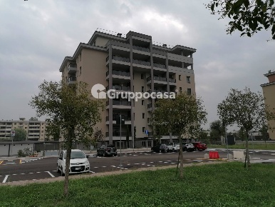 Foto Ufficio in Via S. Girolamo Emiliani 21, Magenta Centro di 25 m²