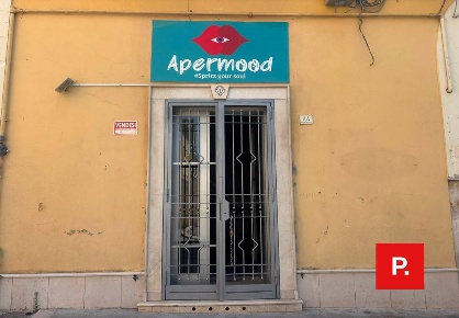 Foto Locale commerciale in Piazza Sant'Anna 11 A, Caserta di 40 m²