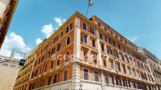 Foto Appartamento in Via Principe Umberto 57, Roma Esquilino di 50 m²