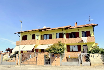 Foto Villa a schiera in KENNEDY, Mesero di 139 m² con 4 locali in vendita