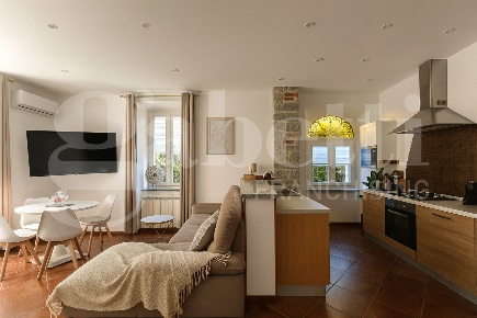 Foto Appartamento in Via dei Partigiani 999, Arona Centro di 65 m²