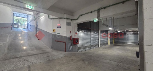 Foto Box in Via Cherso 26, Roma Villa Gordiani di 28 m² con 1 locali