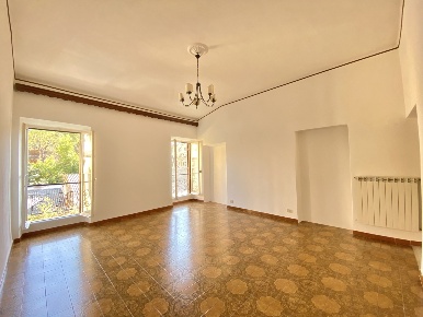 Foto Appartamento in di San Francesco di Sales, Roma Trastevere di 70 m²