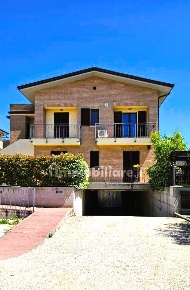 Foto Appartamento in Via Strozzacapponi 3, Perugia Castel del Piano - Pila