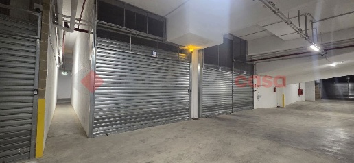 Foto Box in Via Cherso 26, Roma Villa Gordiani di 23 m² con 1 locali