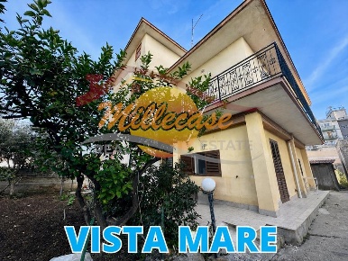 Foto Villa unifamiliare in VIA FRANCA MARIA GIANNA, Siracusa di 325 m²