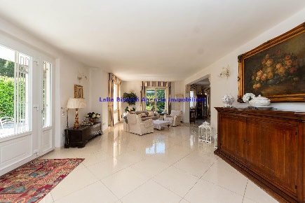 Foto Villa unifamiliare in STRADA PANORAMICA ARDIZIO, Pesaro Colle Ardizio