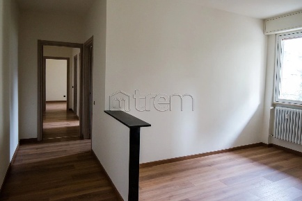 Foto Appartamento in Via L.B. Cabella 3, Garbagnate Milanese Centro