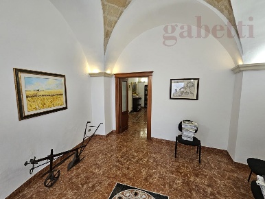Foto Ufficio in Via Verdi 33, Copertino di 50 m² con 2 locali in affitto