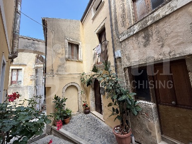 Foto Casa indipendente in Vico SECONDO DI VIA ROMA 10, Fiumefreddo Bruzio